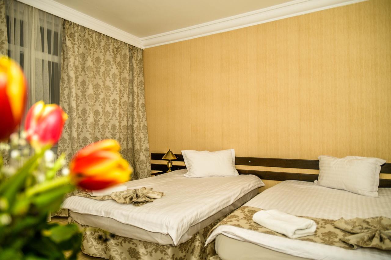 Hotel Elisabeta Alba Iulia Exterior foto